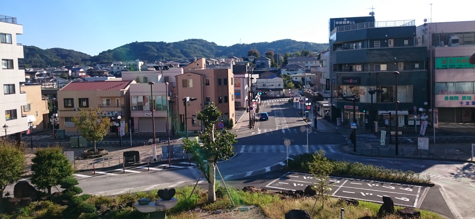 渋沢駅南口の景色